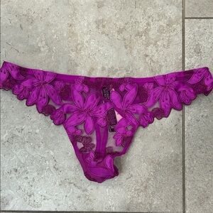 Victoria’s Secret Embroidered Floral Panty